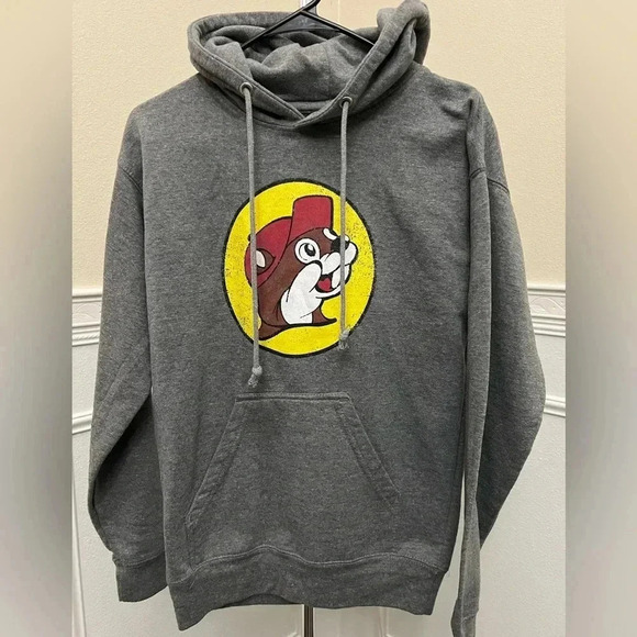 Buc-ee’s Hoodie UNISEX SMALL Gray Pullover Graphic Print Distressed Sweater - Picture 1 of 3